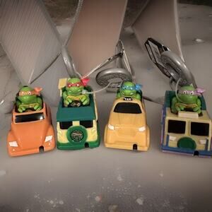 New Lot of 4 Teenage Mutant Ninja Turtles Rad Rip Racers Pull Back Car 2021